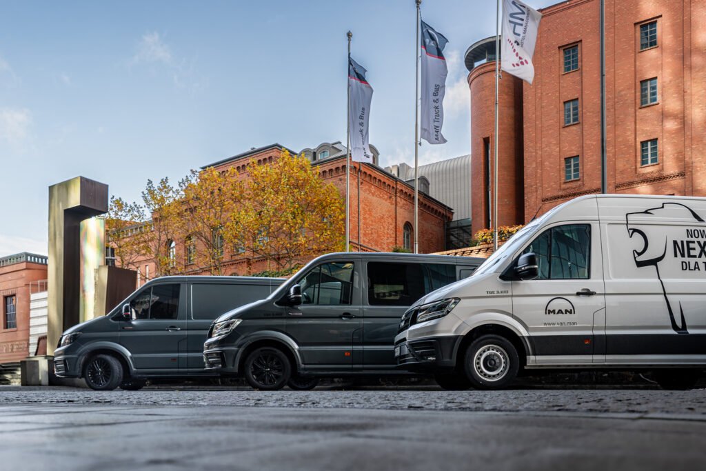 MAN TGE — sesja miejska, Poznań (Stary Browar/Andersia). Fot. MOTOFOTO.PL