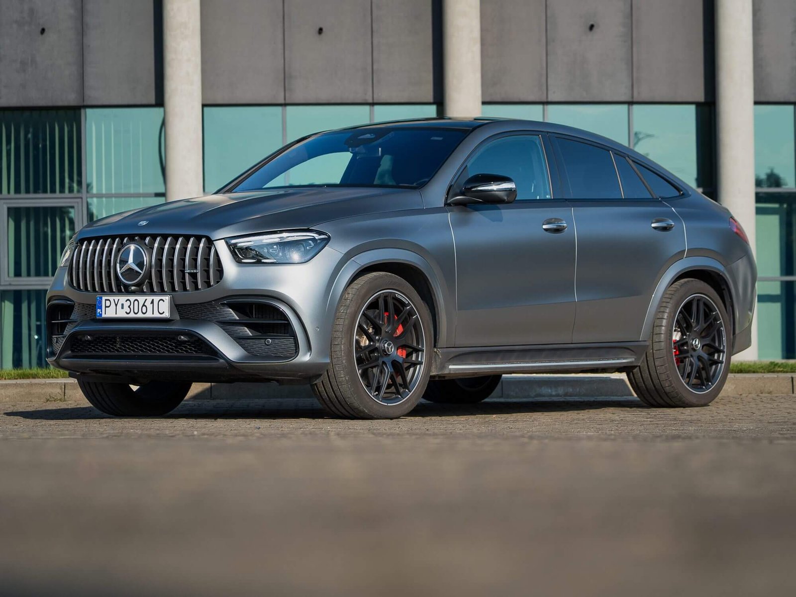Sesja zdjęciowa Mercedes GLE – przód 3/4
