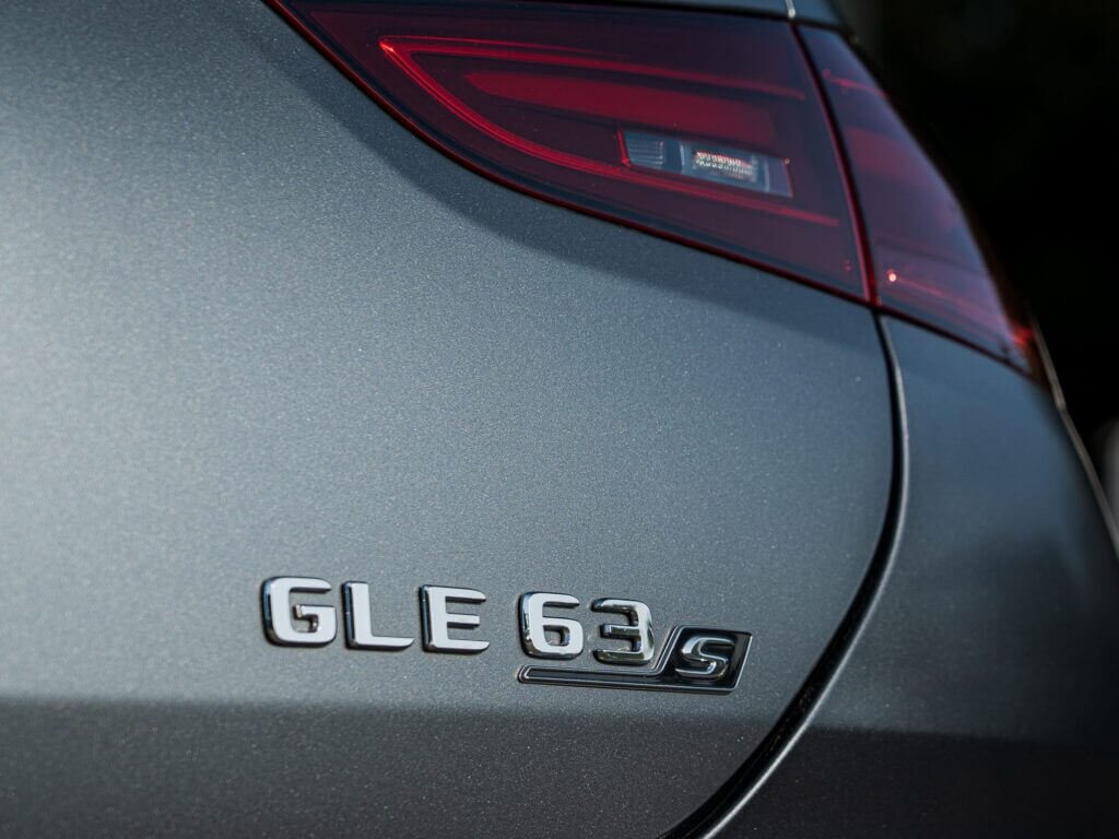 Mercedes GLE 63 S – oznaczenie wersji na klapie